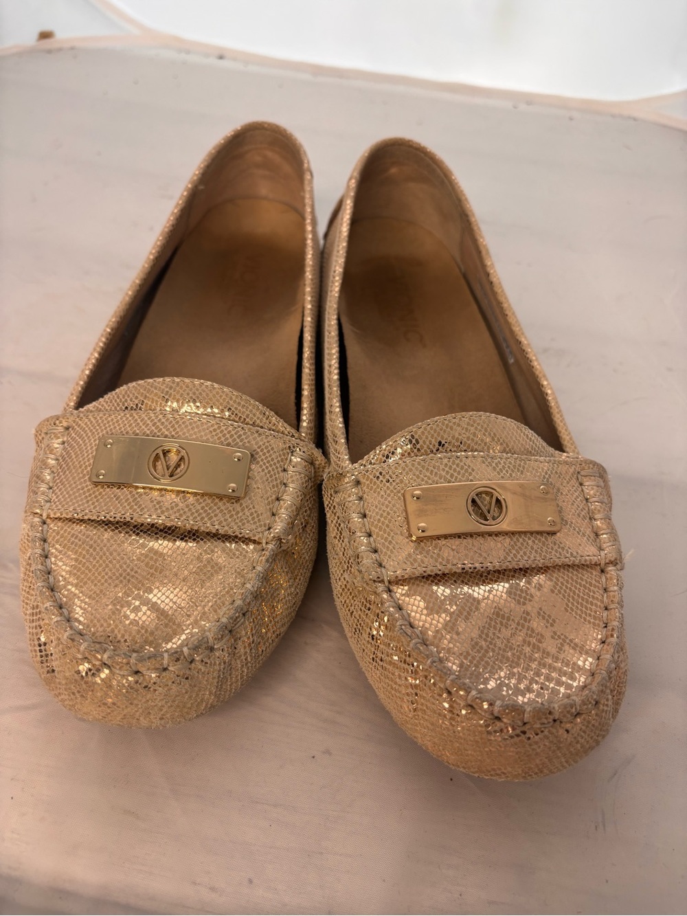 Vionic Metallic Gold Moccasin Loafers 8.5